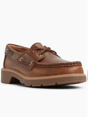 Women’s Sz 5 Wells Boat Shoe in Distressed Brown